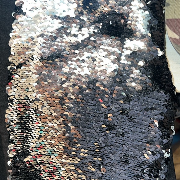 next sequin pants- very Taylor Swift- size 4 (USA)- never worn- black & silver - Picture 10 of 13
